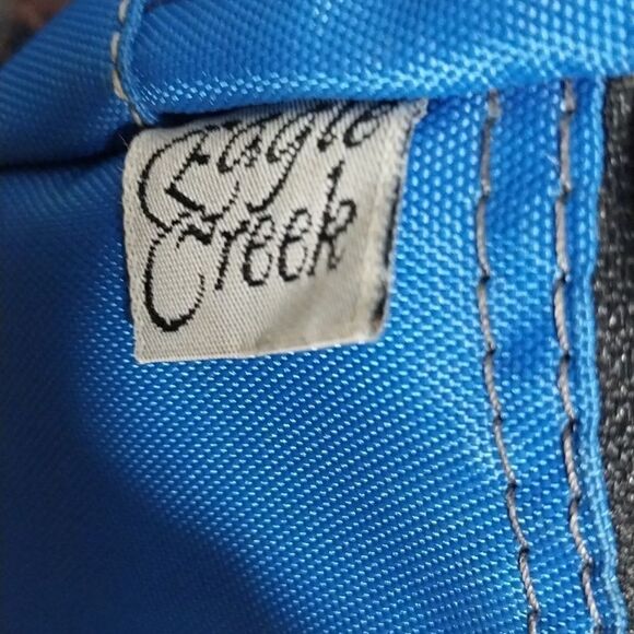 Eagle Creek Fanny/Crossbody Bag. - Picture 2 of 7